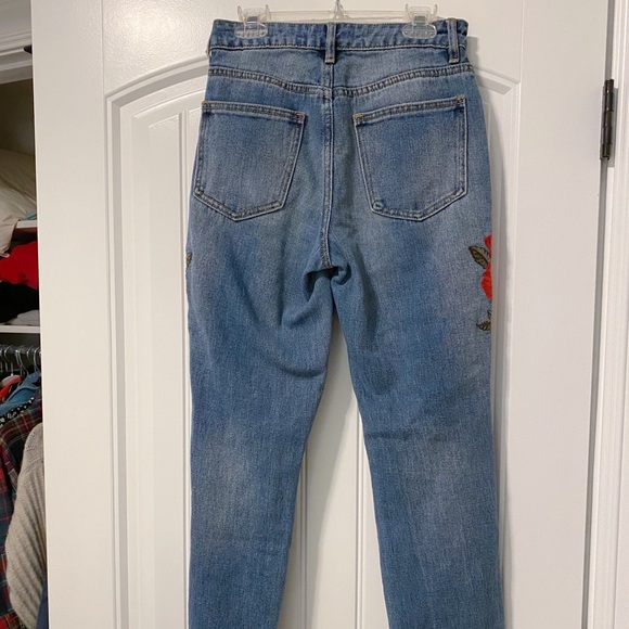 π₯PACSUN EMBROIDERED MOM JEANπ₯ - Picture 6 of 6